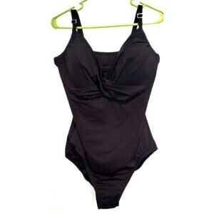 Land's End Sz 18L Black One-Piece Swimsuit  Support Smoothes Shapes Feminine NWT